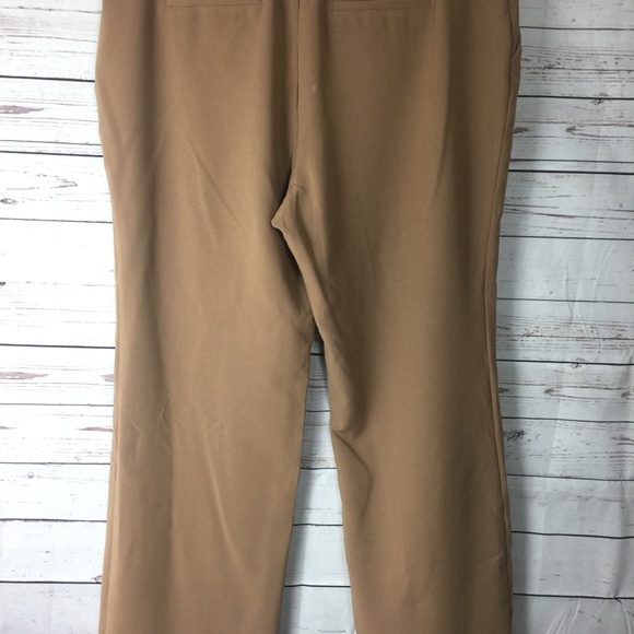 Charter Club Belted Tummy-Control Trousers Pants - Picture 3 of 8